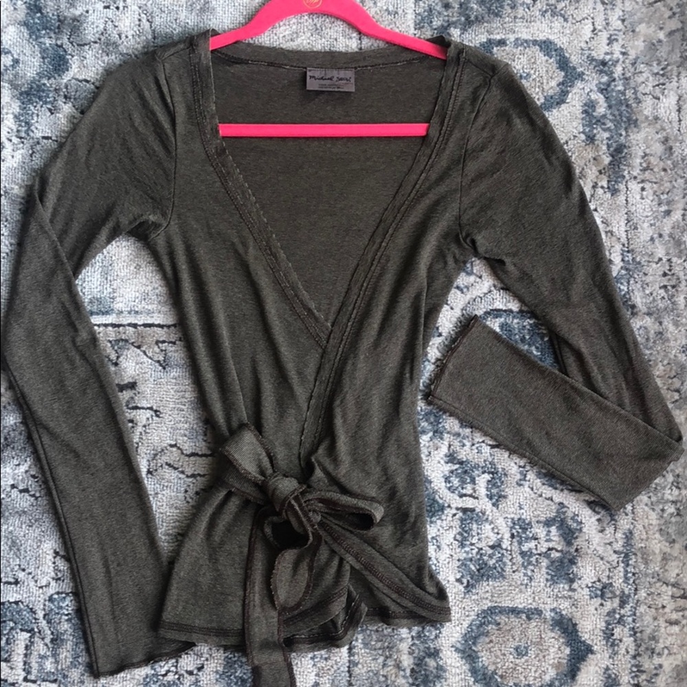 Michael stars wrap shirt